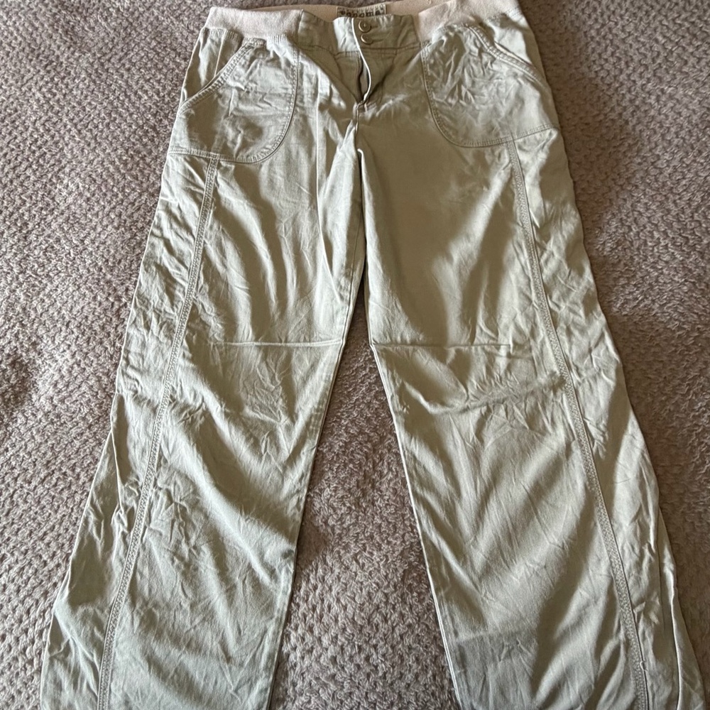 Sonoma Life and Style women's Casual Elastic Waist Pants in Light Khaki